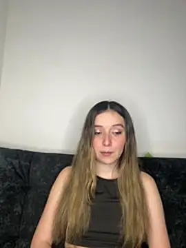 Sarisloves online show from 07/11/26, 10:55