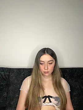 Sarisloves online show from 07/21/26, 11:07