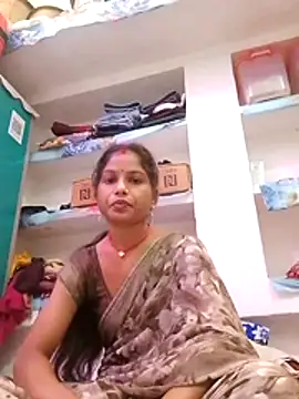 CHANDNi 700 online show from 06/01/26, 11:34