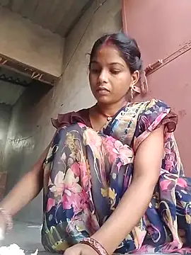 CHANDNi 700 online show from 06/07/26, 01:54