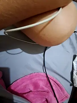 bbpink69 online show from 05/18/26, 12:51