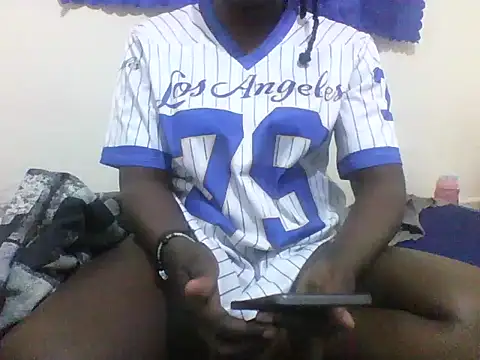 aya8702 online show from 05/10/26, 07:24