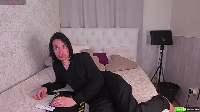 CalvinChapman online show from 07/04/26, 03:13