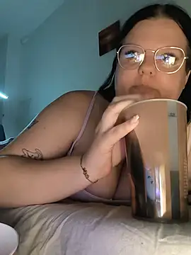 BadMommyyyyy online show from 05/18/26, 09:59