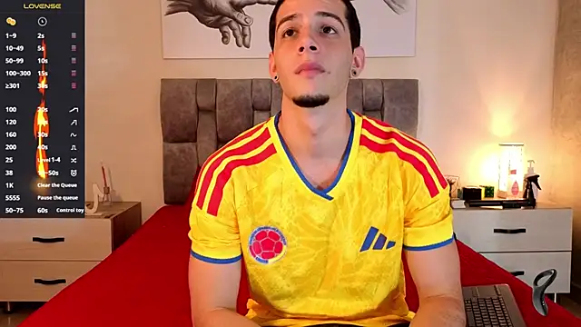 isaacblaze  online show from 06/28/26, 03:45