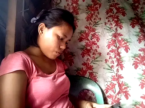 shy asianluna22 online show from 06/17/26, 07:55