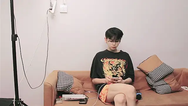 Hao114 online show from 05/11/26, 10:54