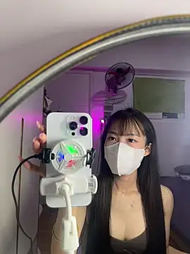 Lov3lily online show from 06/18/26, 03:38