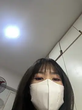 Lov3lily online show from 07/12/26, 04:20