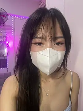 Lov3lily online show from 08/02/26, 03:21