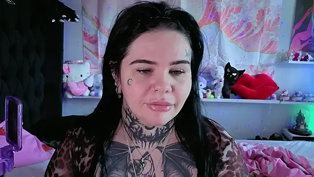 BigBootyHolly online show from 07/17/26, 11:39