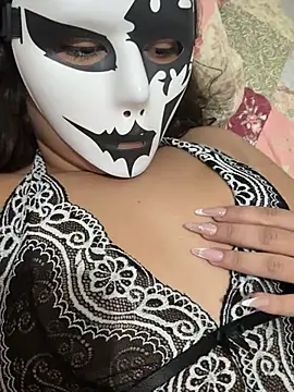 cherrybr01 online show from 05/21/26, 03:02
