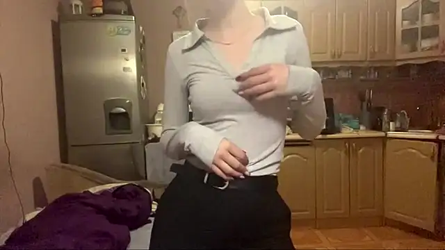 DaphneAmor online show from 05/11/26, 06:49