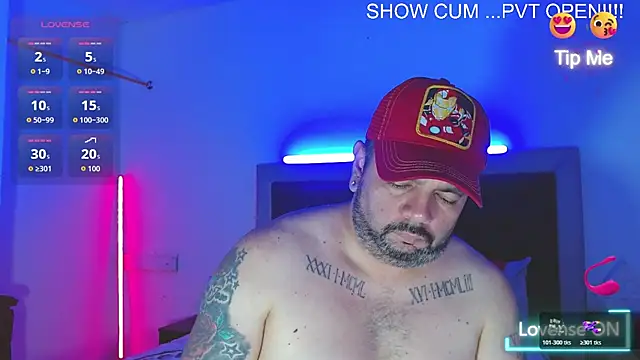 Snapshot of perverseveteranmanxxx chatting on 07/18/26, 03:11 perverseveteranmanxxx online show from 07/18/26, 03:11