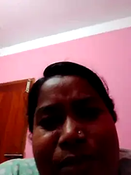 Mona Vabi online show from 07/26/26, 04:47