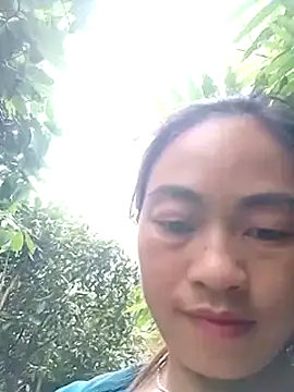 Snapshot of sakysa chatting on 06/22/26, 12:35 sakysa online show from 06/22/26, 12:35