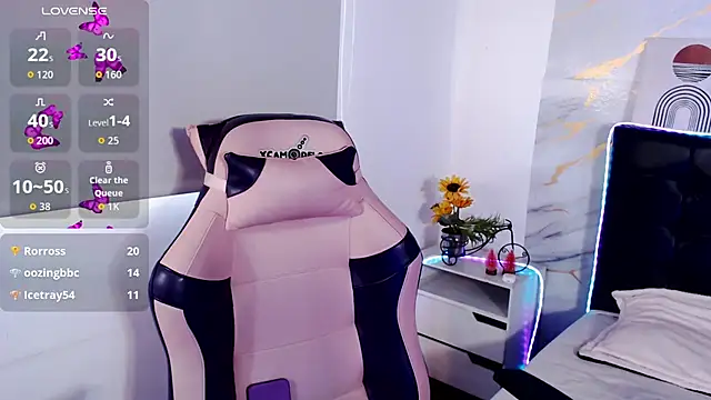 Lizeth bigboob online show from 05/27/26, 11:40