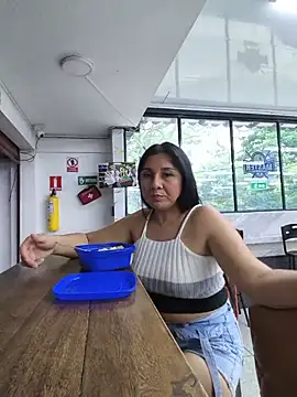 noemy-25 online show from 06/19/26, 07:50