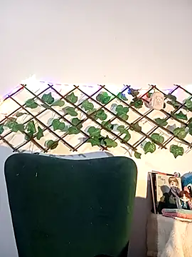  dolliette  online show from 05/12/26, 03:42