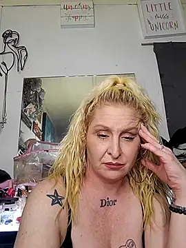 NutNmyGUTdaddy online show from 06/04/26, 09:48