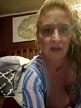 NutNmyGUTdaddy online show from 06/30/26, 09:43