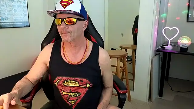 hotdadbod online show from 01/10/25, 09:31