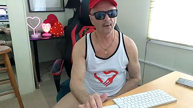 hotdadbod online show from 02/15/25, 09:04