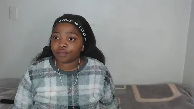 African Busty online show from 06/21/26, 08:17