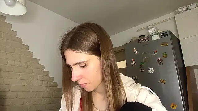 ZaraGuyette online show from 06/16/26, 05:04
