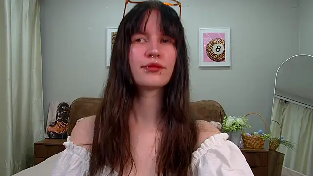 VivianCaro online show from 05/14/26, 08:21