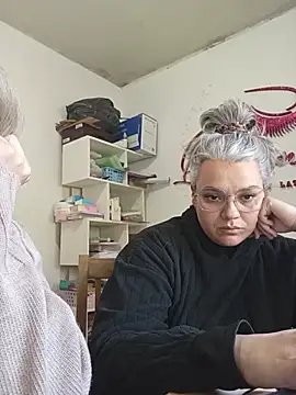 Lulitahot online show from 05/19/26, 03:40