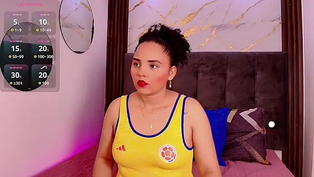 Sol  Latina online show from 06/19/26, 03:33