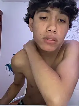 Santiiiii 699 online show from 05/12/26, 11:13