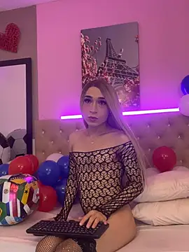 AlissonRose3 online show from 06/27/26, 07:08
