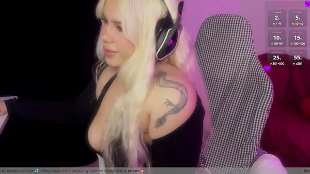 NinnaVoss online show from 07/22/26, 06:49