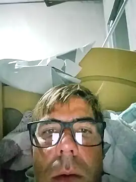 Rodrigo123hjsbdnd online show from 05/12/26, 10:51