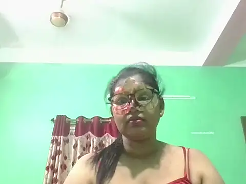 Kavya17 online show from 06/07/26, 08:56