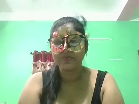 Kavya17 online show from 06/09/26, 01:56