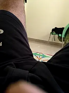 1Horny Boy1 online show from 07/08/26, 03:55