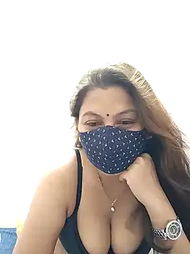 Snapshot of hot_kiran2000 chatting on 06/15/26, 12:51 hot kiran2000 online show from 06/15/26, 12:51