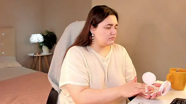 Ayleen Gece online show from 05/20/26, 03:13