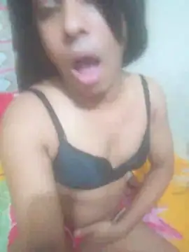 Hotsanvi-97 online show from 05/15/26, 07:21