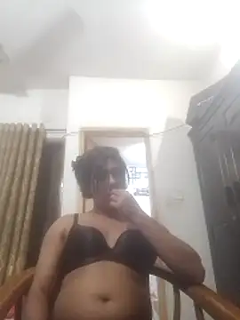 Hotsanvi-97 online show from 05/26/26, 04:03