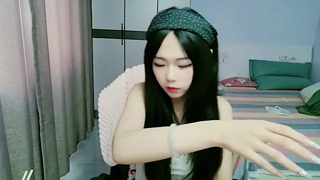 xiaoxiaoyu030 online show from 06/07/26, 07:23