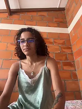 Snapshot of SeleneMous chatting on 06/22/26, 02:03 SeleneMous online show from 06/22/26, 02:03
