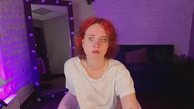 ScarlettSparkss online show from 06/17/26, 05:32