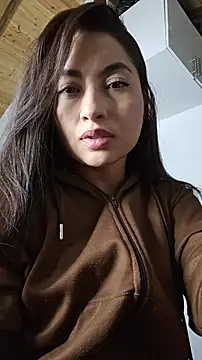 Snapshot of Eva_Rousses chatting on 06/26/26, 01:32 Eva Rousses online show from 06/26/26, 01:32