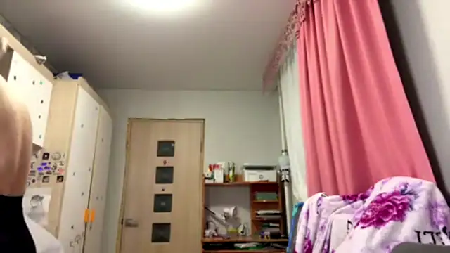 CuteLilit online show from 05/16/26, 05:12