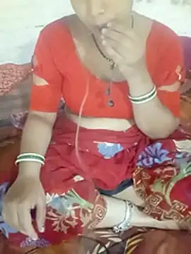 Hindicouple1 online show from 07/01/26, 06:04