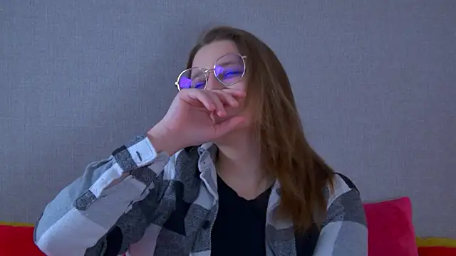 AlexaAvery online show from 07/09/26, 06:28